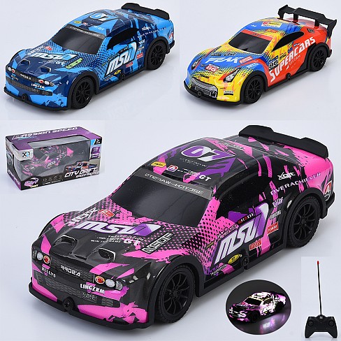 Машина 666-138-139P (18шт) р/к, 19см, 1:22, світло, корпус не б'ється, гумові колеса, 2 види/мікс ко