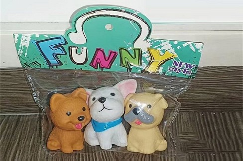 Пискавка арт. 319-4 (576шт/2) песики, пакет 16,5*4,6*16,5см