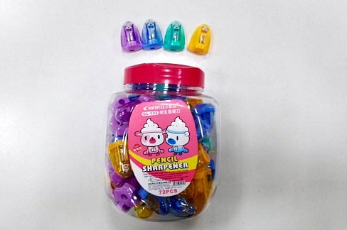 Точилка пластикова Hanglli CL-132 з контейнером(72) УПАК72шт