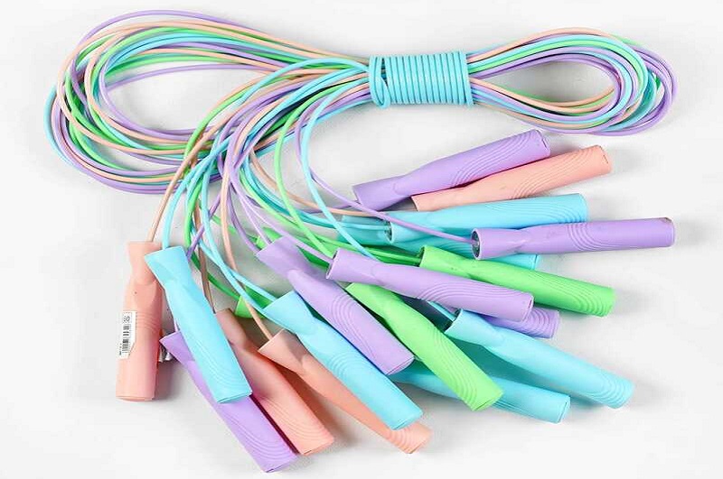 Скакалка C 64560 (40) довжина 2.7м, товщина 0.4мм, руків`я з підшипником, 10 ШТУК В СВЯЗЦІ