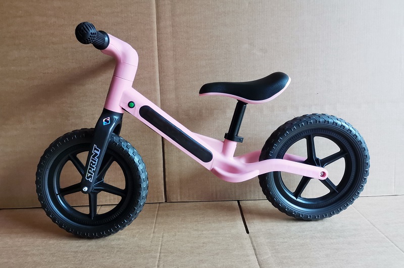 Велобіг арт. BB2603 (1шт)   Рама з нейлонового скловолокна, EVA колеса