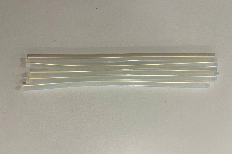 Клей для пістолета 0,7см.,1кг.(1/25) УПАК10шт