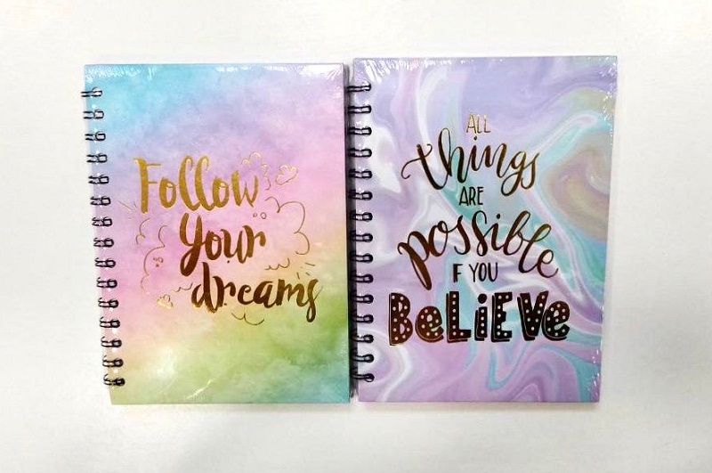 Блокнот на спіралі Follow you dreams